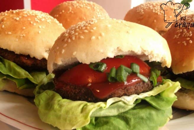 Rețeta zilei este: Hamburger de dovleac și orez