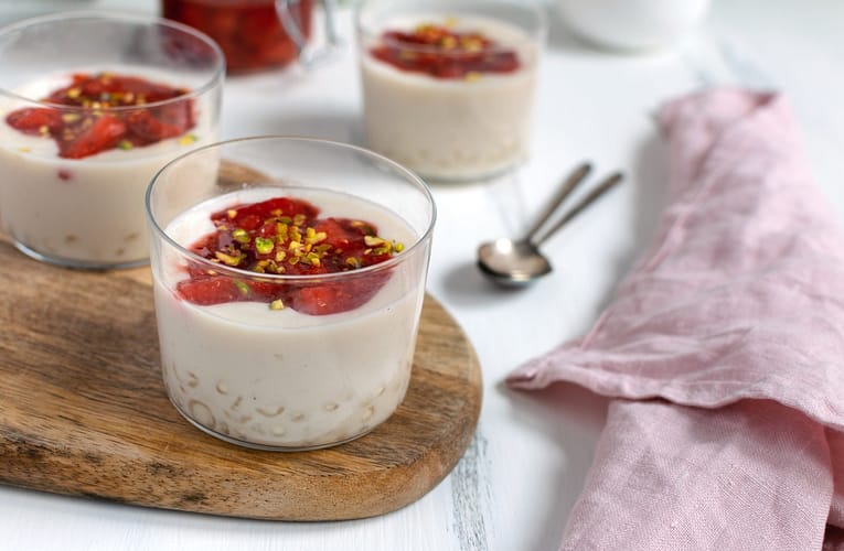 Budincă de Tapioca cu căpșuni