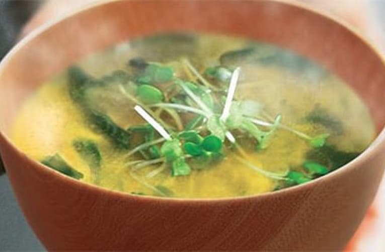 Ingredientul secret al mâncărurilor asiatice cucerește și bucătăria europeană-miso