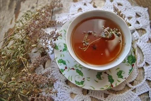 Beneficiile ceaiului de cimbru